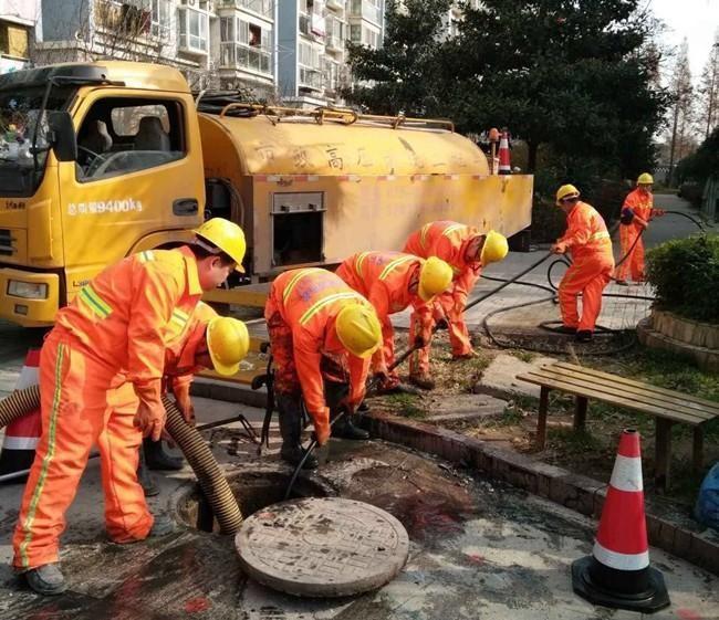 毛感乡市政管道清淤